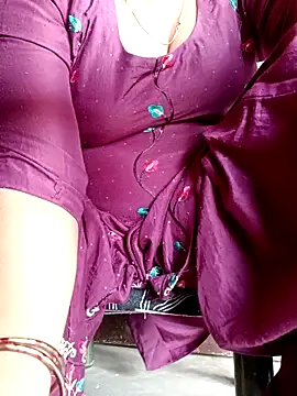 Snapshot of KEEP536 chatting on October 14, 10:05 am KEEP536 online show from October 14, 10:05 am