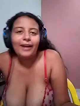 Snapshot of Babydol18_ chatting on January 26, 7:10 am Babydol18  online show from January 26, 7:10 am