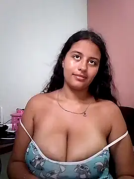 Snapshot of Babydol18_ chatting on February 3, 7:21 pm Babydol18  online show from February 3, 7:21 pm