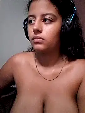 Snapshot of Babydol18_ chatting on March 12, 5:24 am Babydol18  online show from March 12, 5:24 am