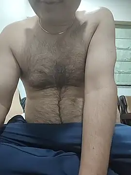 samee00721 online show from March 5, 6:15 pm