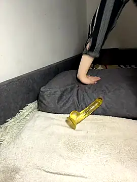 Mikki5P online show from November 11, 10:15 am