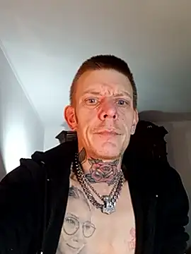 Tattooguy 86 online show from December 1, 10:59 pm