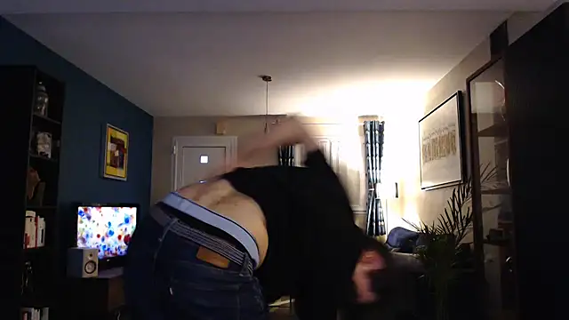 Samir 44200 online show from December 18, 3:44 pm