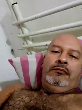 Juan 45 online show from June 15, 1:24 pm