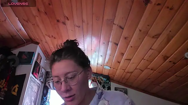Darkness jones  online show from August 3, 6:11 pm