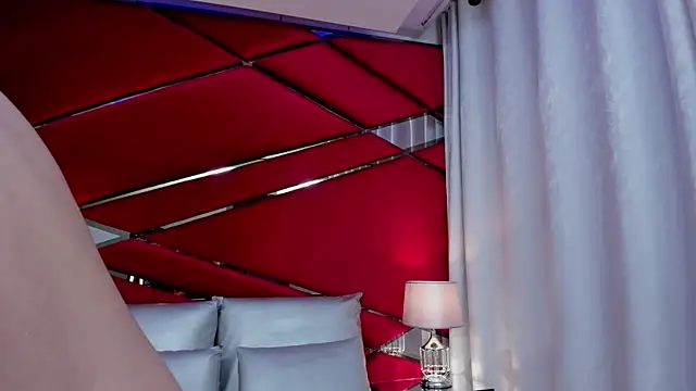 Snapshot of AdeleGray chatting on October 9, 11:52 am AdeleGray online show from October 9, 11:52 am