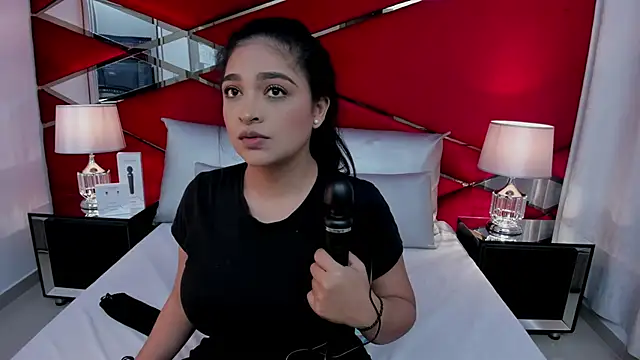 Snapshot of AdeleGray chatting on October 15, 11:43 am AdeleGray online show from October 15, 11:43 am