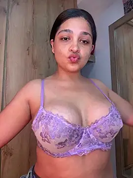 AdeleGray online show from July 23, 10:19 pm