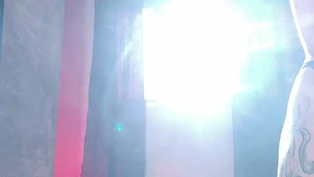 Snapshot of lia__Suummer chatting on February 27, 9:48 pm lia Suummer online show from February 27, 9:48 pm