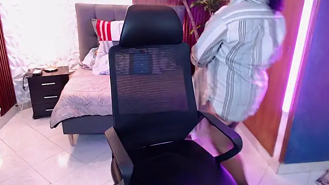 ashleylove prg online show from February 2, 7:41 am