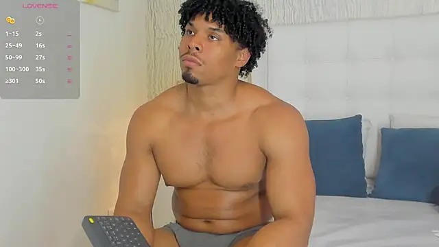 Jacub Micke1 online show from November 26, 3:51 am