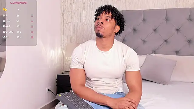 Snapshot of Jacub_Micke1 chatting on July 5, 2:51 am Jacub Micke1 online show from July 5, 2:51 am