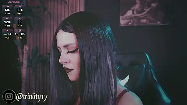 Trinity   s online show from February 6, 10:32 pm