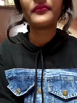 BabySlimmy10 online show from February 20, 8:47 pm