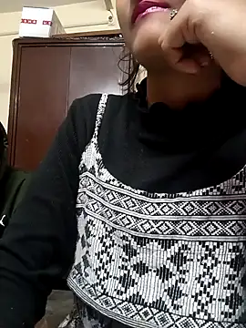 BabySlimmy10 online show from February 25, 8:51 pm