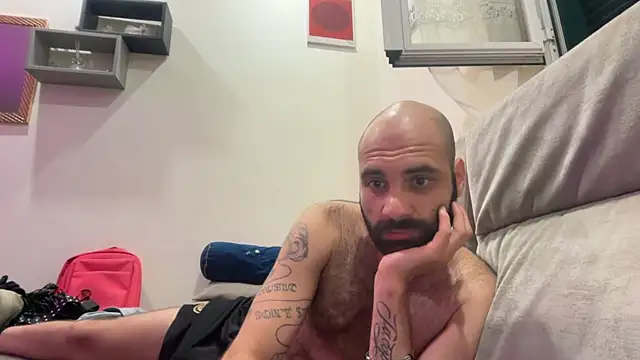 danibigcazz online show from June 22, 9:34 pm