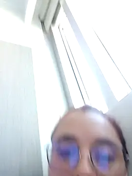 Snapshot of CURVY-HORNY chatting on September 25, 9:29 pm CURVY-HORNY online show from September 25, 9:29 pm