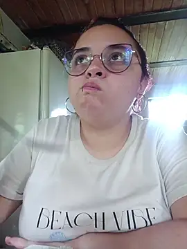 Snapshot of CURVY-HORNY chatting on November 19, 6:41 pm CURVY-HORNY online show from November 19, 6:41 pm