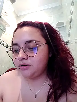 Snapshot of CURVY-HORNY chatting on April 18, 9:37 pm CURVY-HORNY online show from April 18, 9:37 pm