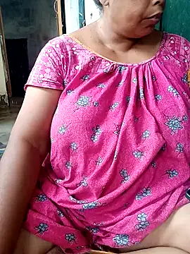 Hotty-rumi online show from October 3, 6:10 am