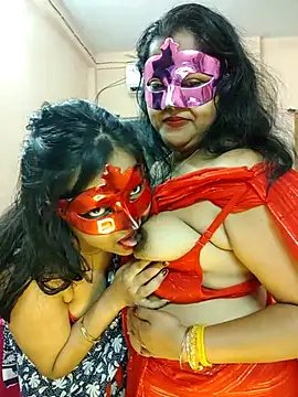 Snapshot of hottbabycam chatting on May 15, 3:41 pm hottbabycam online show from May 15, 3:41 pm