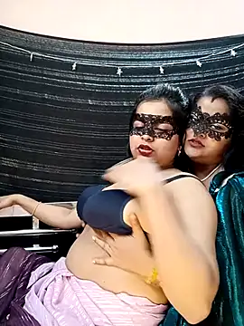 Snapshot of hottbabycam chatting on June 12, 3:22 pm hottbabycam online show from June 12, 3:22 pm