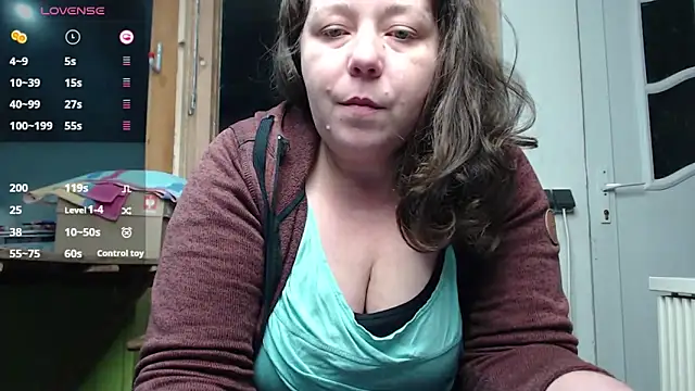 Snapshot of KasiaPrivat chatting on December 31, 6:57 pm KasiaPrivat online show from December 31, 6:57 pm