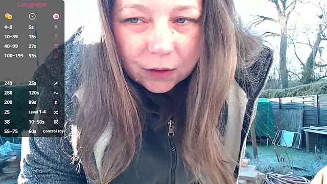 Snapshot of KasiaPrivat chatting on March 6, 6:41 am KasiaPrivat online show from March 6, 6:41 am