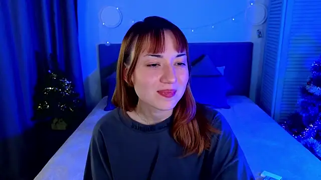 Maddy Garcia online show from January 15, 1:43 am