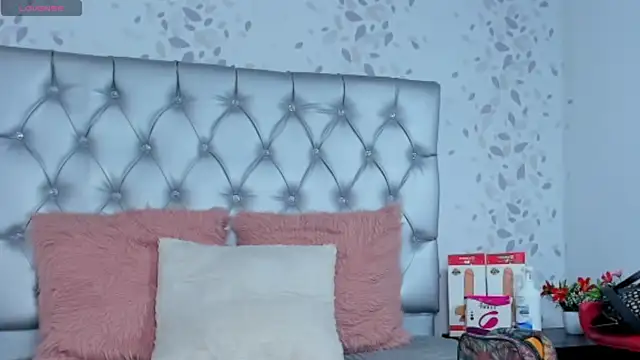 candymery online show from March 14, 7:34 pm