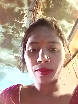 Snapshot of Kajal__Mehra chatting on April 5, 3:09 pm Kajal Mehra online show from April 5, 3:09 pm