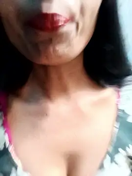 Snapshot of Kajal__Mehra chatting on April 14, 12:11 pm Kajal Mehra online show from April 14, 12:11 pm