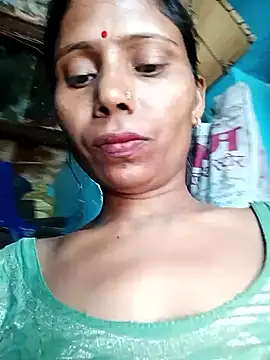 Snapshot of Kajal__Mehra chatting on June 11, 8:01 am Kajal Mehra online show from June 11, 8:01 am