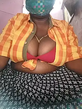 Snapshot of Ammusree143 chatting on January 2, 5:07 pm Ammusree143 online show from January 2, 5:07 pm