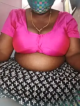 Snapshot of Ammusree143 chatting on January 9, 5:33 pm Ammusree143 online show from January 9, 5:33 pm