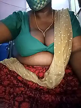 Snapshot of Ammusree143 chatting on January 24, 11:34 pm Ammusree143 online show from January 24, 11:34 pm