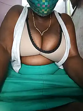 Snapshot of Ammusree143 chatting on January 26, 5:34 pm Ammusree143 online show from January 26, 5:34 pm