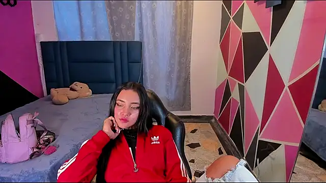 dakota-bright01 online show from December 10, 12:27 pm