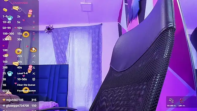 dakota-bright01 online show from January 24, 6:56 pm