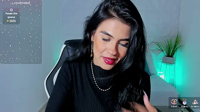 Snapshot of stephanya_ chatting on March 12, 7:06 pm stephanya  online show from March 12, 7:06 pm