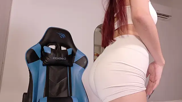 Snapshot of Mishel_Blessing chatting on October 25, 1:24 am Mishel Blessing online show from October 25, 1:24 am