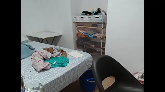 Ursumi1 online show from October 16, 7:48 pm