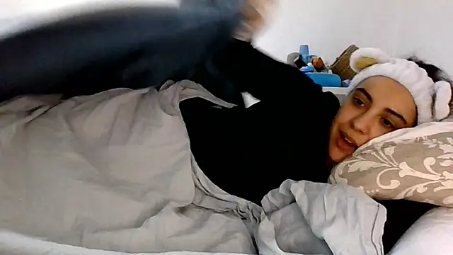 Ursumi1 online show from November 3, 2:51 pm