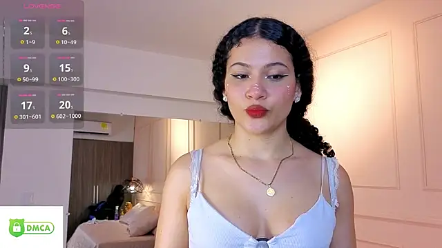 Snapshot of SHARONN____ chatting on October 20, 4:13 am SHARONN online show from October 20, 4:13 am