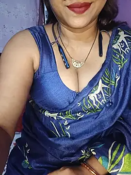 Sexy Mona Bhabhi online show from July 10, 6:32 pm