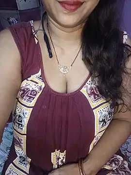 Sexy Mona Bhabhi online show from July 31, 6:51 pm