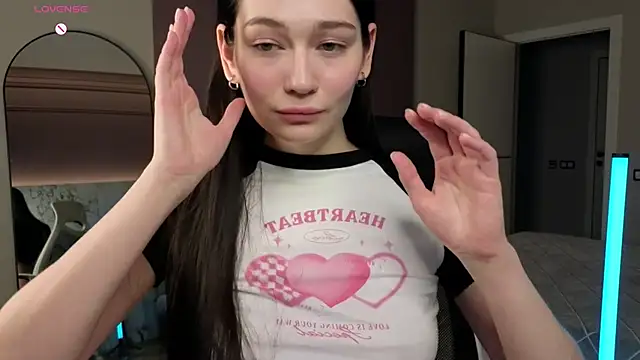 Misty Rose online show from February 8, 7:37 am