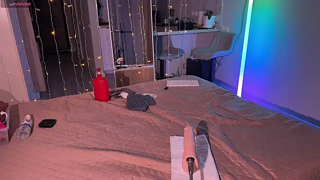 Walt Enjoy online show from December 3, 7:12 pm