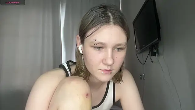 MoiraHavins online show from March 27, 8:26 am